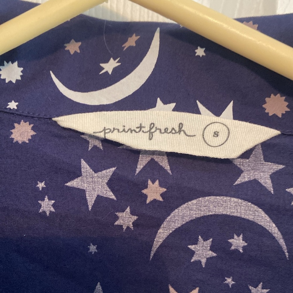 Printfresh Celestial Skies Button Up Top Small - image 3
